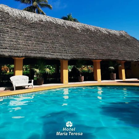 Hotel Maria Teresa Плая Азул Екстериор снимка