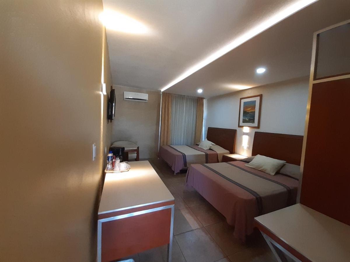 Hotel Maria Teresa Плая Азул Екстериор снимка