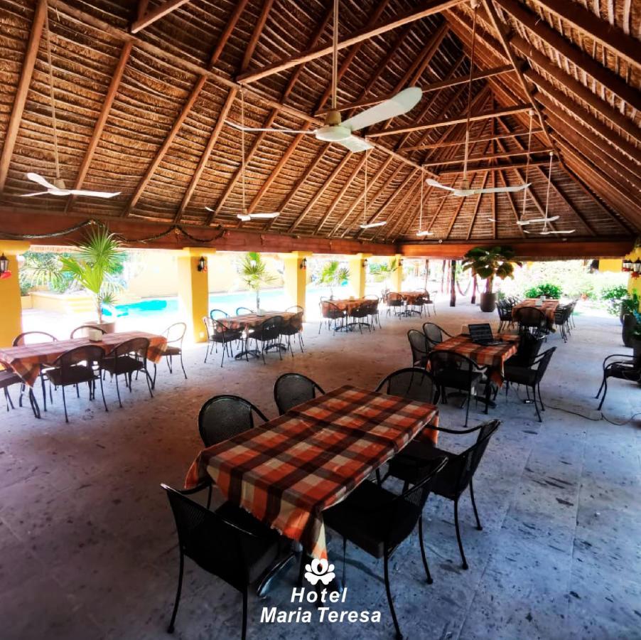 Hotel Maria Teresa Плая Азул Екстериор снимка