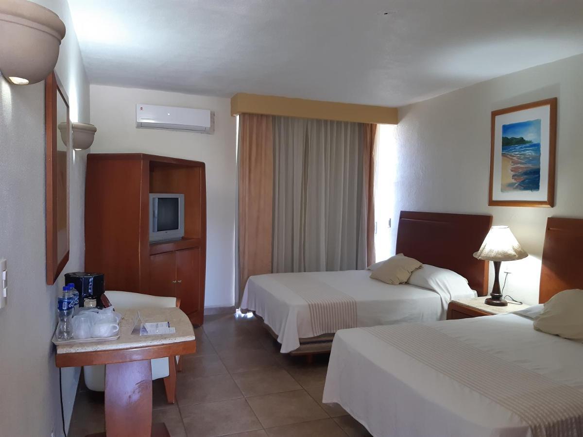 Hotel Maria Teresa Плая Азул Екстериор снимка